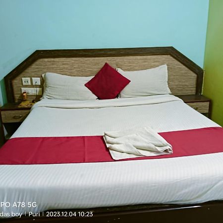 Hotel D2 Holiday Inn -Near Niladri Sea Beach - Puri - Official Verified ภายนอก รูปภาพ